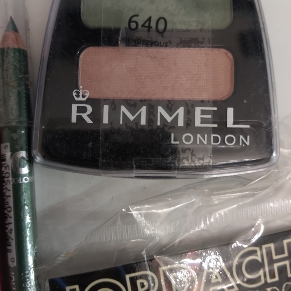 Assorted Makeup Lot Jane Rimmel Naturalistics Jordache Eyeliner Lip Gloss Blush - Picture 4 of 12